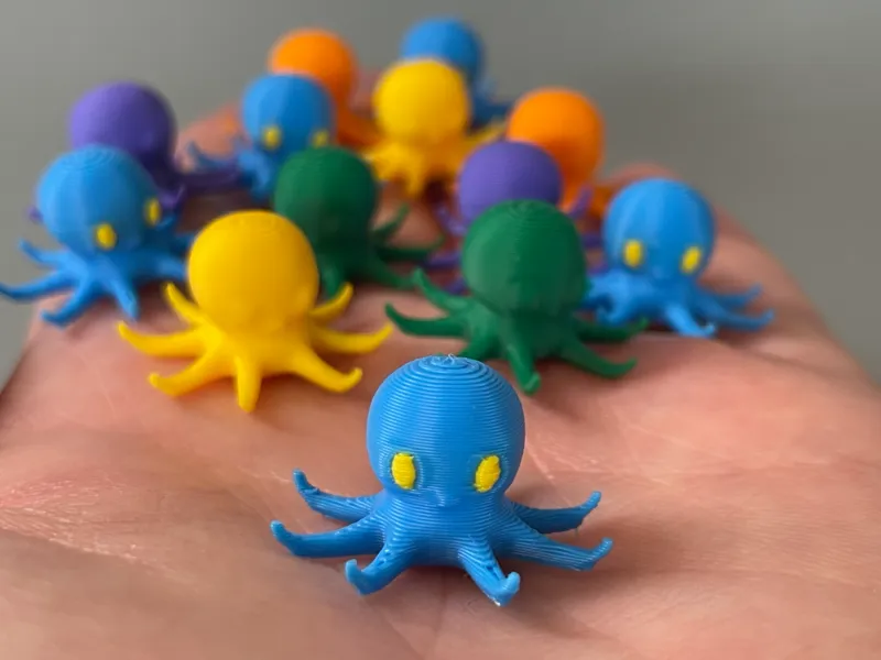 Cute Mini Octopus - 14 Minutes