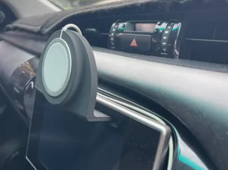 Car CD Player MagSafe Phone Holder