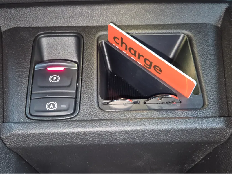 Renault 5 e-tech - small compartment insert - v3