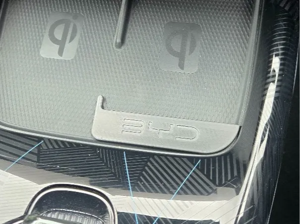 BYD Seal wireless charger spacer Galaxy ZFlip