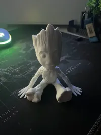 Figurine Baby Groot souriant — photo 2