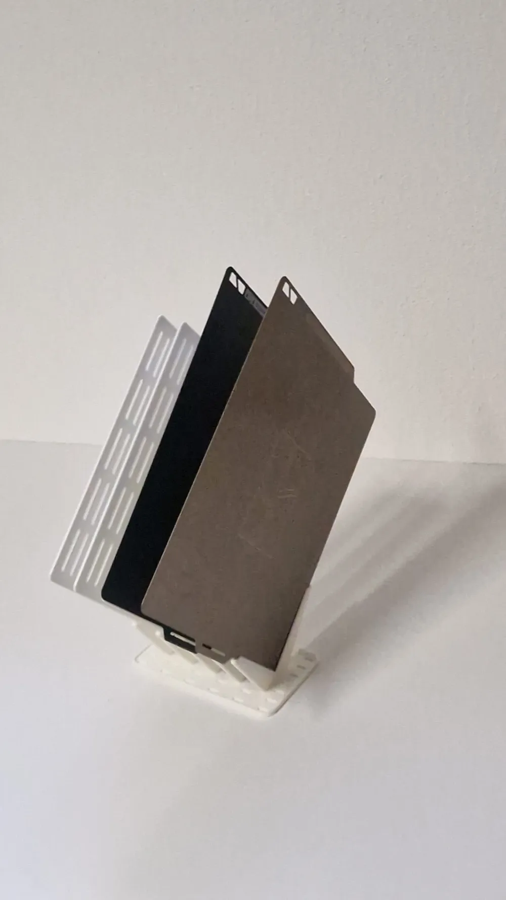 Compact Build Plate Storage and Drying Rack - Free 3D Print Model ...