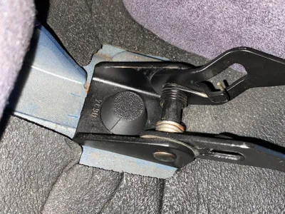 REAR SEATBELT SCREW CAP VOLVO 940