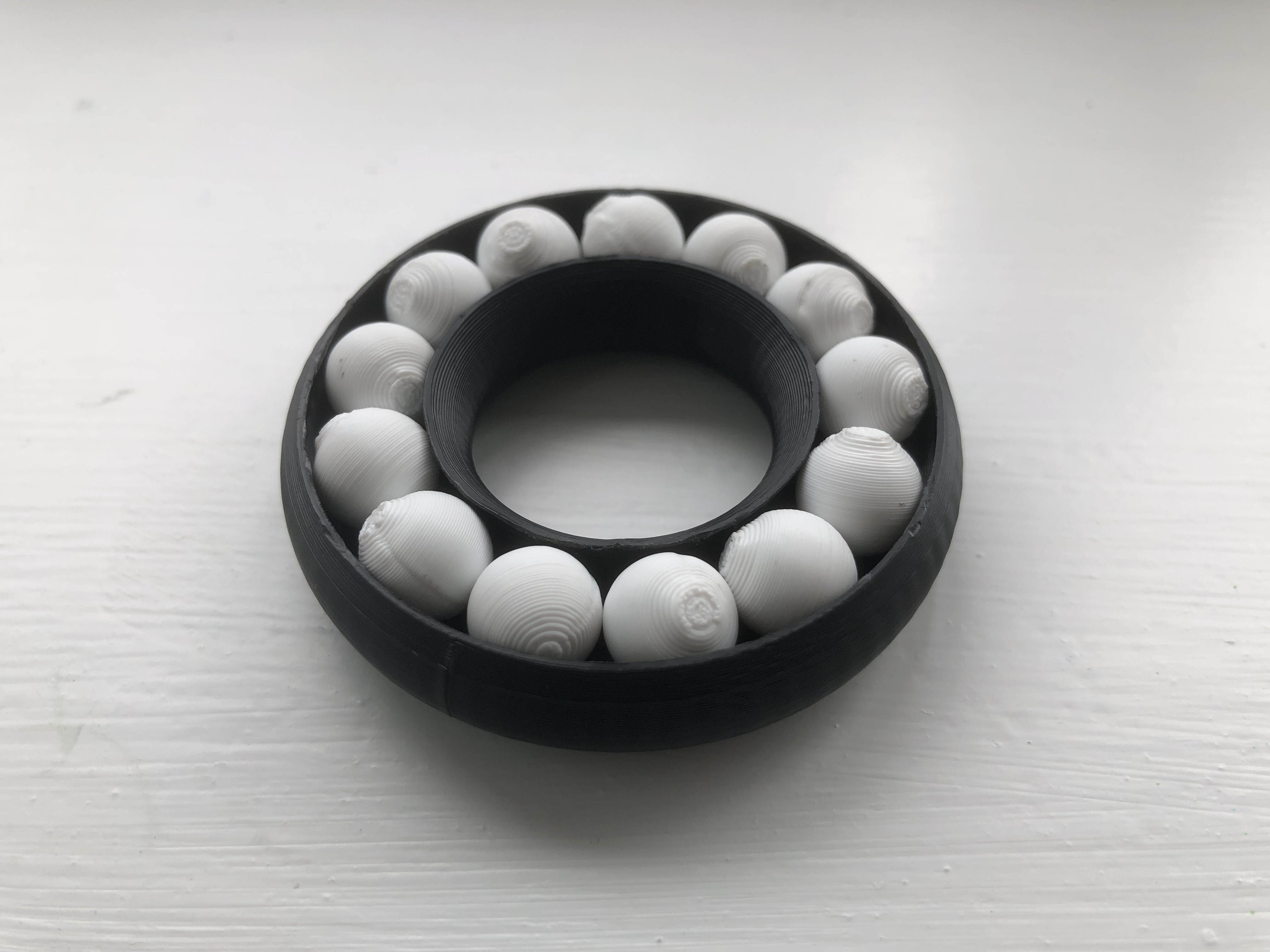 Miniatura 1 do modelo 3D Rolling Fidget Ring (<1hour)
