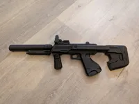 Pistolet-mitrailleur Halo (SMG), échelle 125 % — photo 2