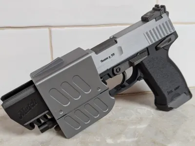 Blade's Custom USP Match - Static Prop Replica
