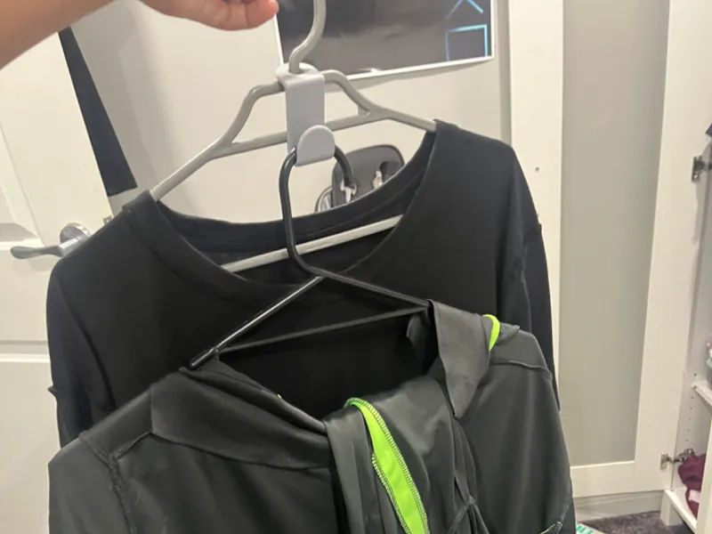 Clothes Hanger Stacker