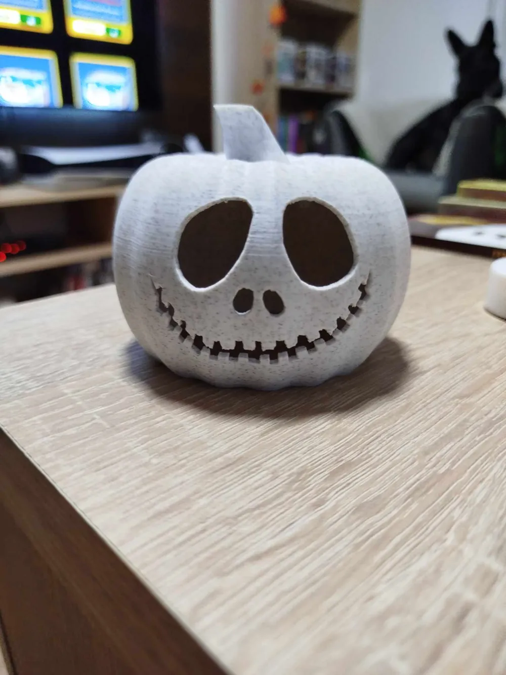 Pumpkin (LED) tea light holder - Free 3D Print Model - MakerWorld