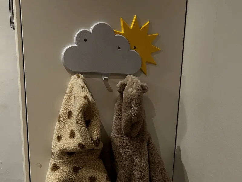 Kids clothes hanger