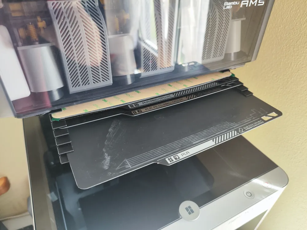 Bambu Lab Build Plate Holder for Wall Mounted AMS by julienk0 - MakerWorld