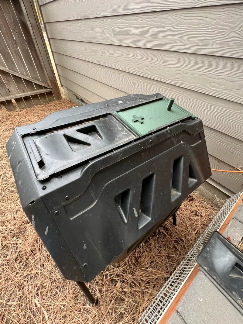 Compost Tumbler Lid