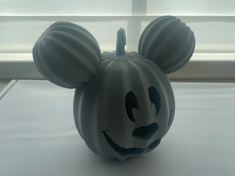 Mickey Jack O' Lantern