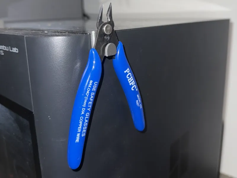 P1S-P2S- PLIER TOP GLASS MOUNT