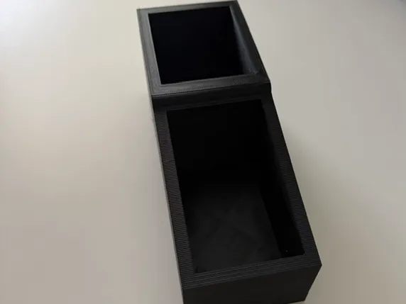 Storage bin