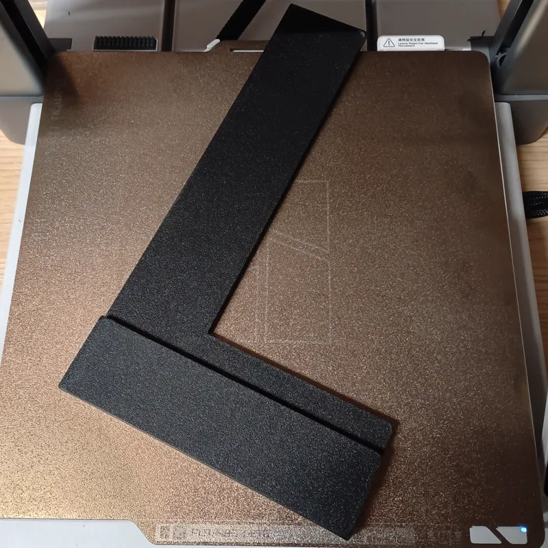 Minimalistic stop angle 