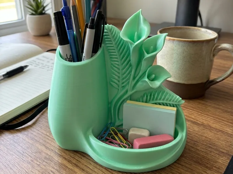 Calla Lily Flower Desk Organizer & Pen Holder