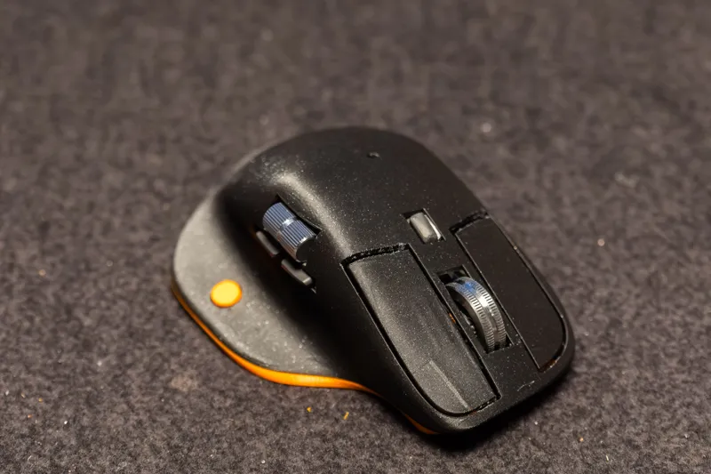 Logitech MX Master 3S mirror mod for left handed