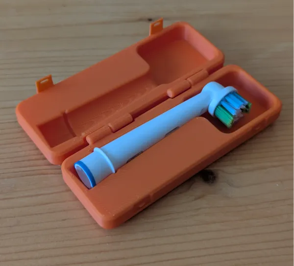 Étui de voyage à charnière pour brosse à dents Oral-B