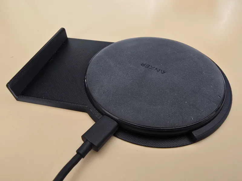 Anker 313 Minimalist Wireless Phone Charging Dock