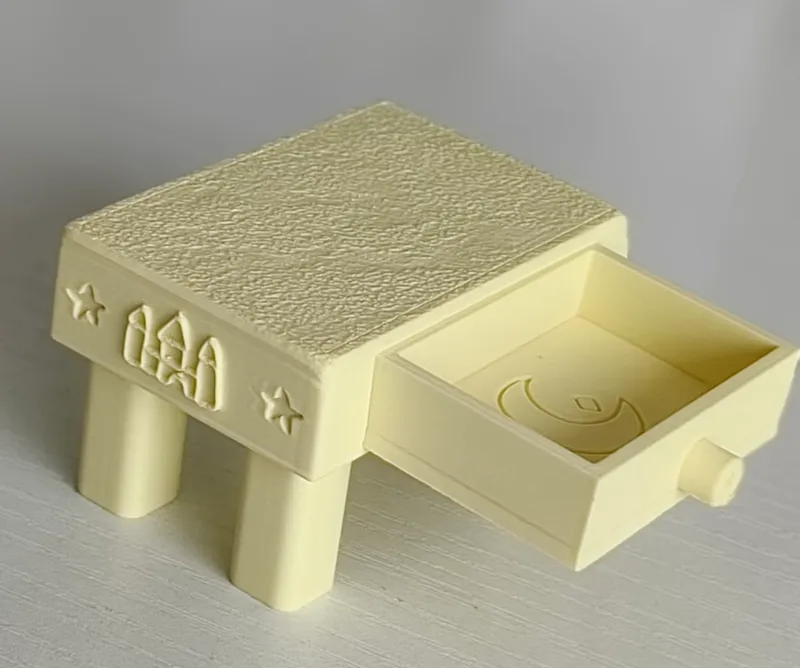mini table 迷你桌子