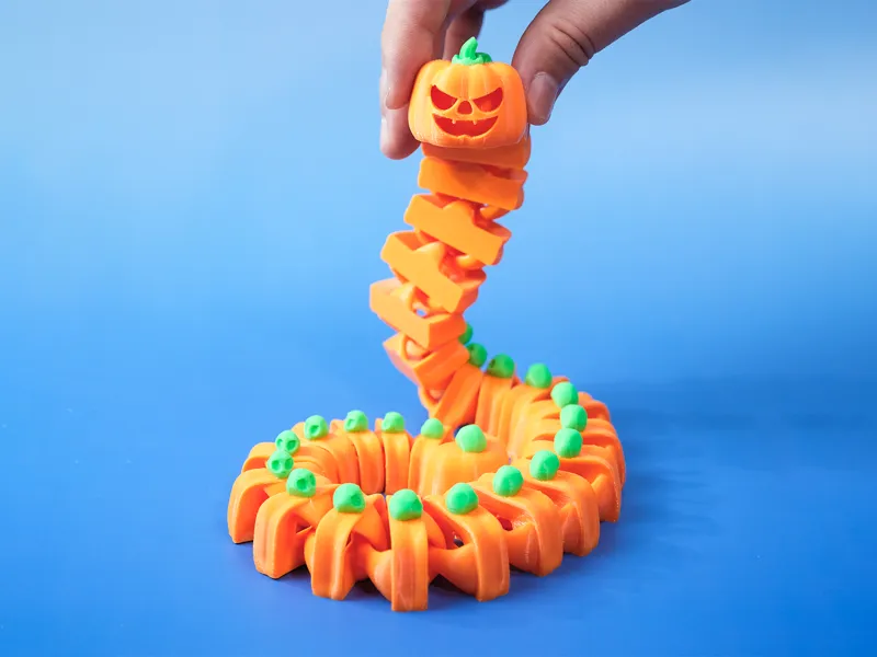 Flexi Pumpkin Snake Articulated 02
