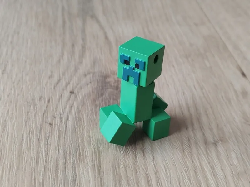 Creeper Keychain / Pendant - Minecraft Fanart