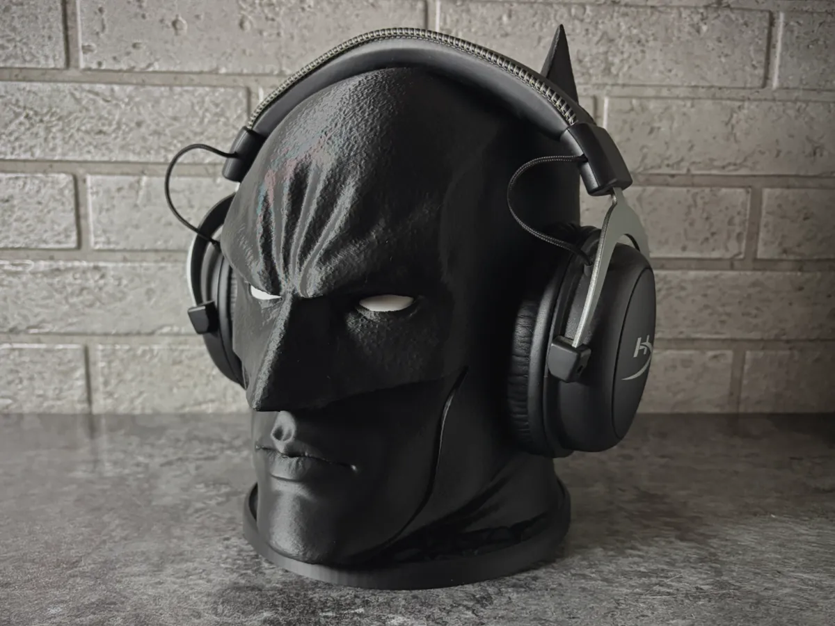 Headphone Stand - Batman by Fuzzy MakerWorld: Download Free 3D Models - 3D model önizlemesi