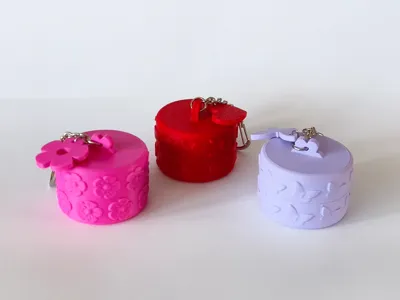 Small bag charm - Travel container