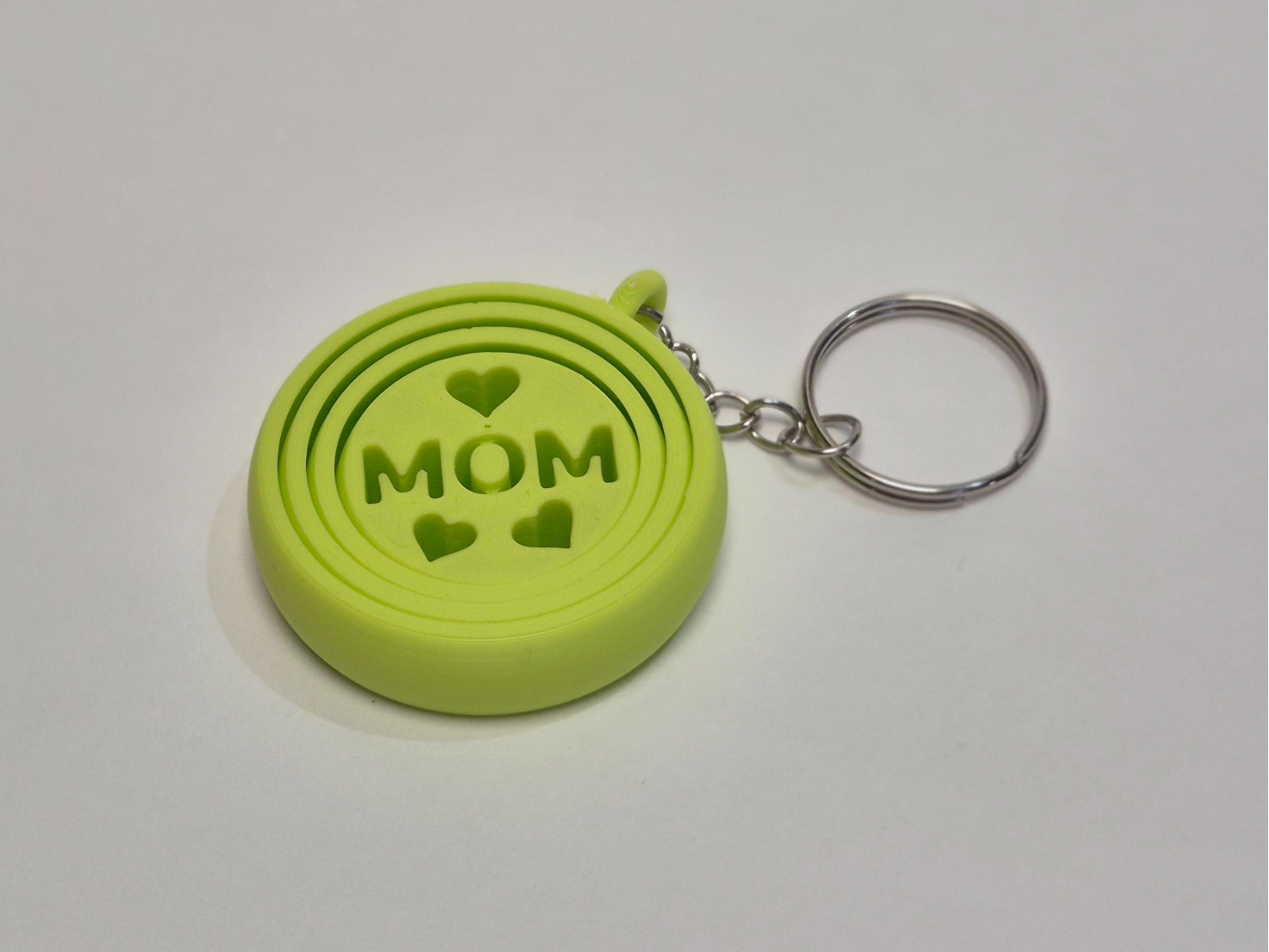 I love MOM fidget  / keychain Free to sell