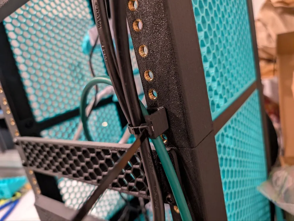 Lab Rax Server Rack Corner Cable Tie Management - Free 3D Print Model ...