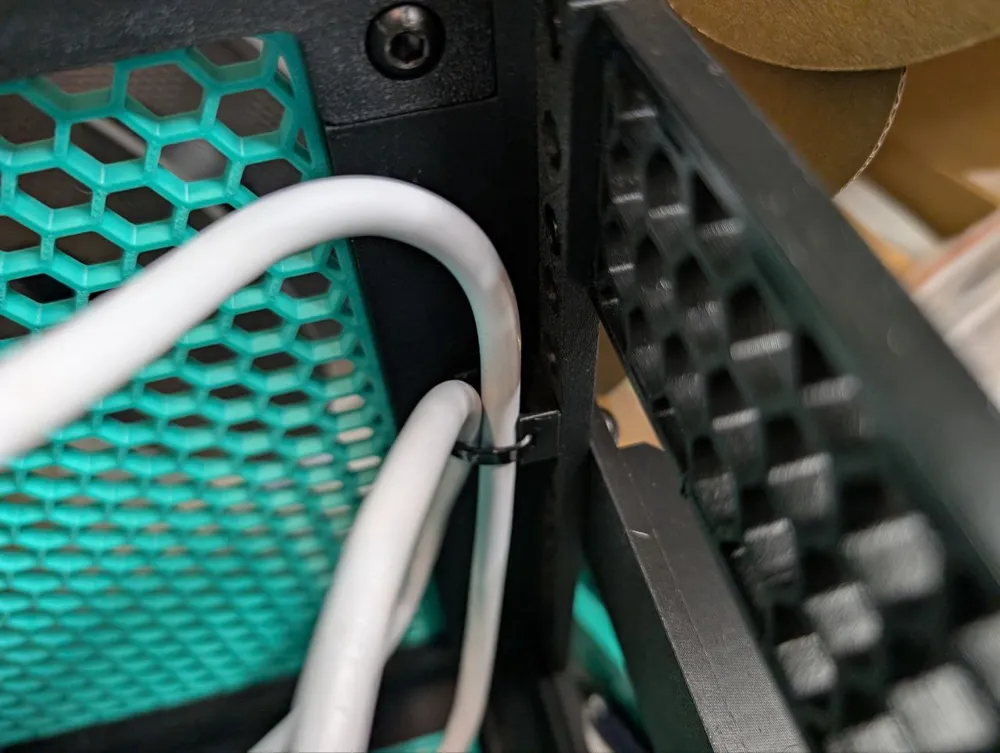 Lab Rax Server Rack Corner Cable Tie Management - Free 3D Print Model ...