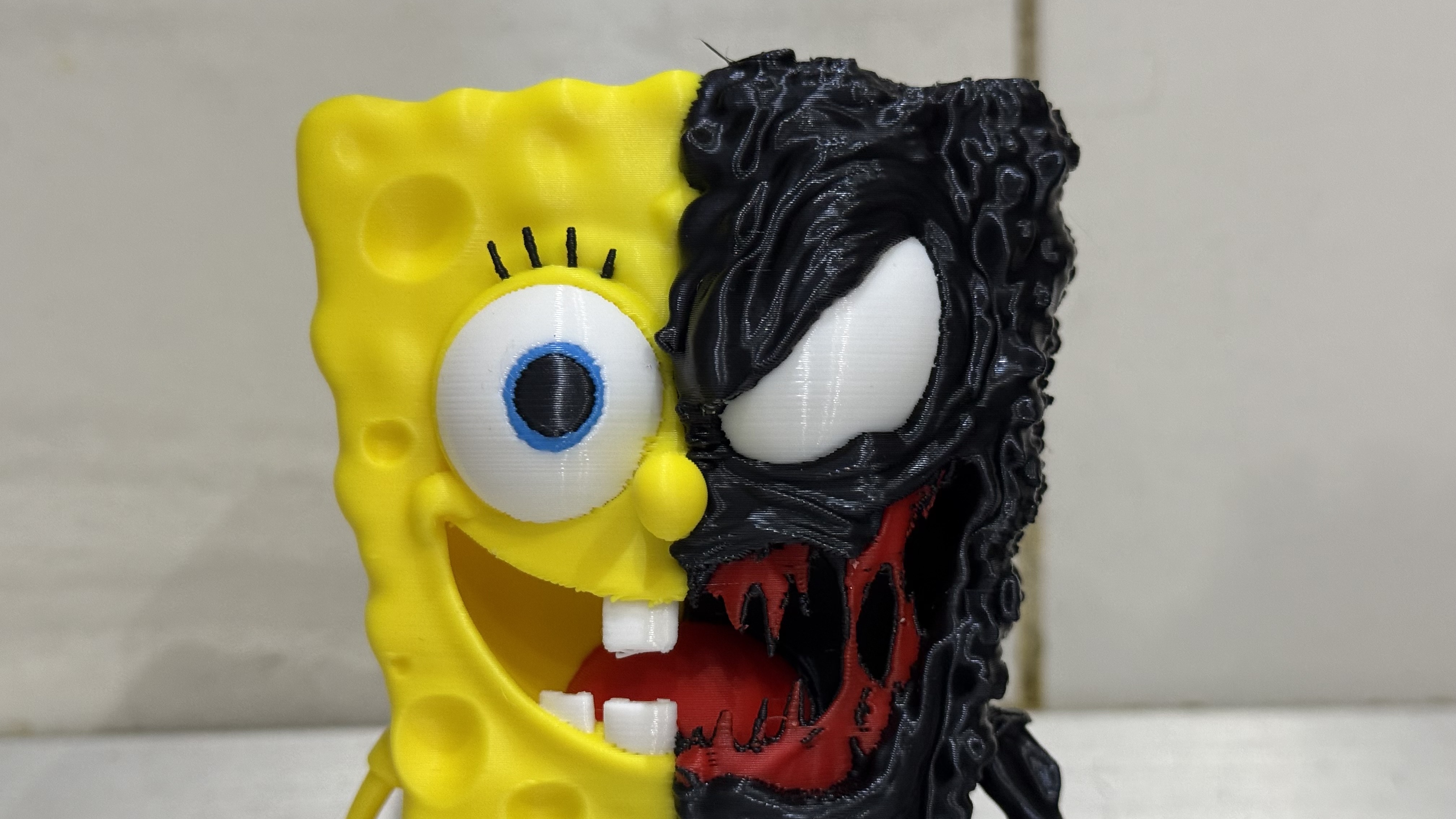Miniatura 2 do modelo 3D SpongeBob Venom figure