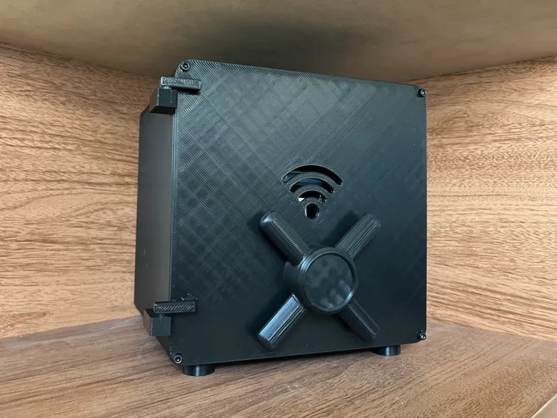 Mini Safe - Homelab Enclosure