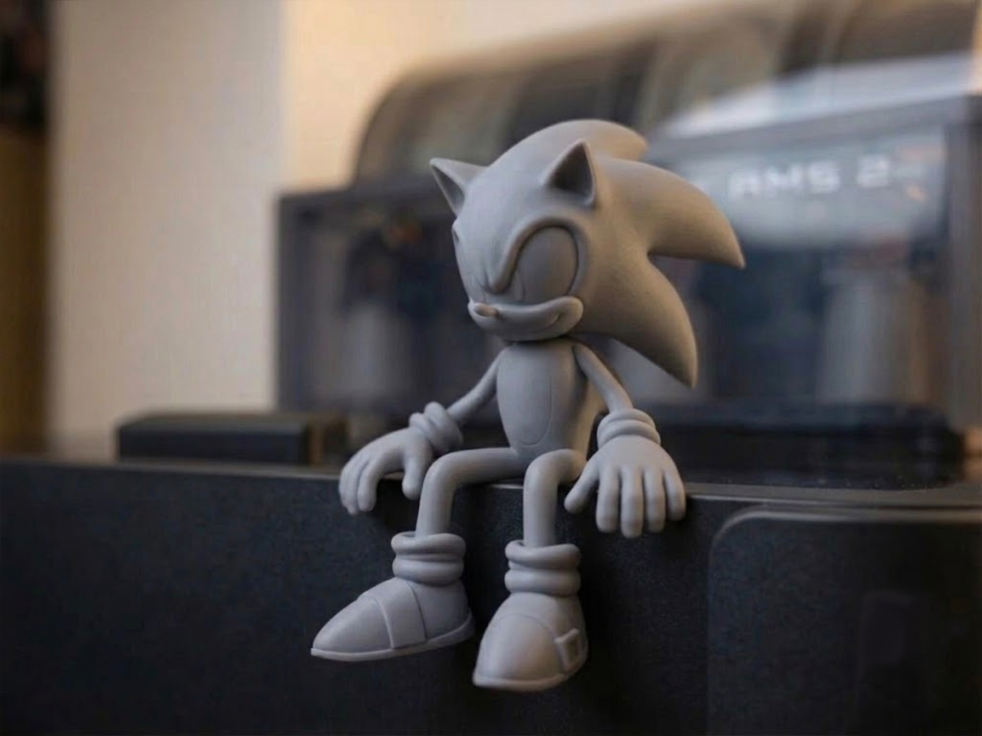 Sitting Sonic