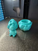 Œuf de dinosaure avec bébé dino — photo 5