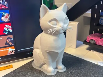 Stunning Minimalist Cat – Perfect Desk Decor 