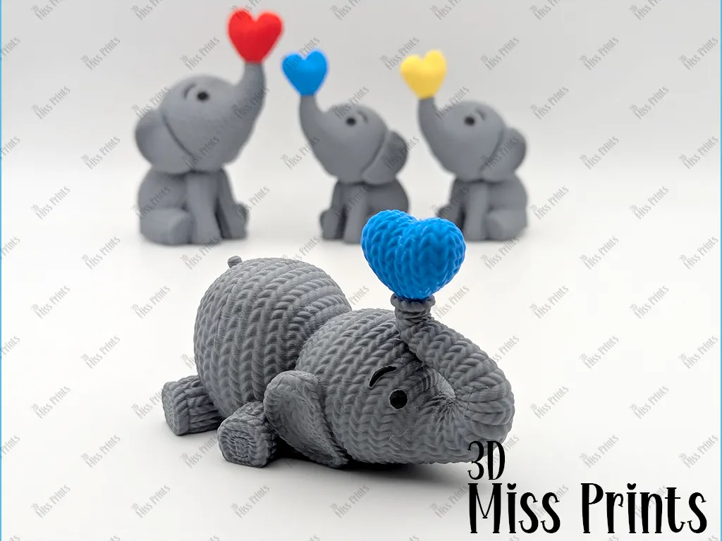 Knitted Elephant Blowing Heart (No2) view 3