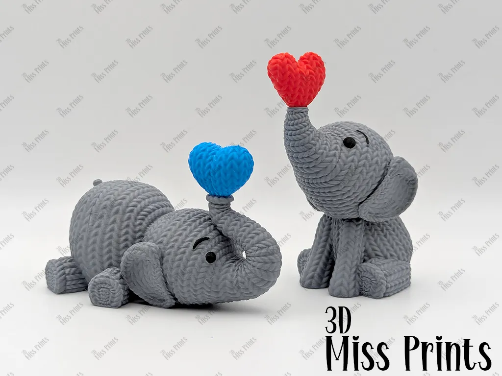 Knitted Elephant Blowing Heart (No2) view 2