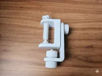 Single color clamp