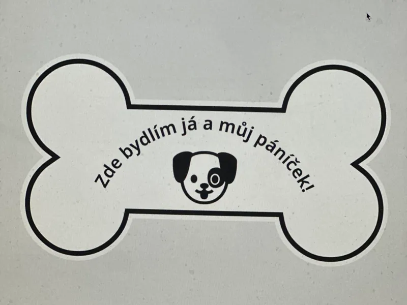 Zde bydlim ja a muj panicek