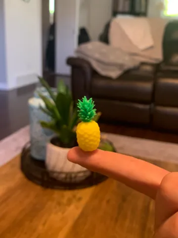 Escenografía en miniatura: Mini Pineapple — vista de referencia 2
