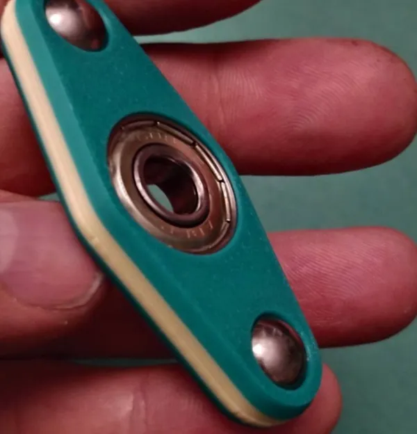 https://makerworld.bblmw.com/makerworld/model/US1c2b667e4620b2/design/2024-06-20_737fdc96919f4.jpeg