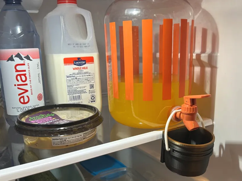 beverage dispenser drip stop
