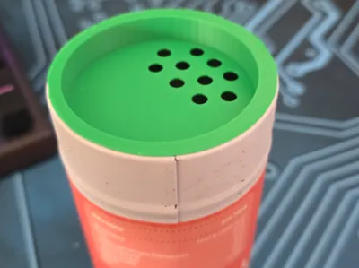 Spice Shaker Lid for More Spices (Spice Shaker Attachment)