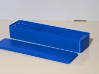 small size, 3 compartments