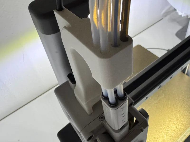 AMS Lite Hub Assistent PTFE Y 5-Fach Anschluss