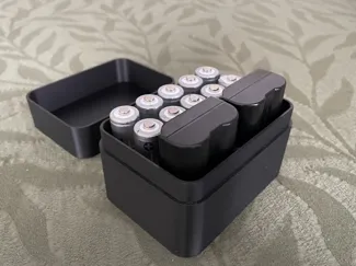 Box, organizer for AA batteries and Nikon EN-EL15