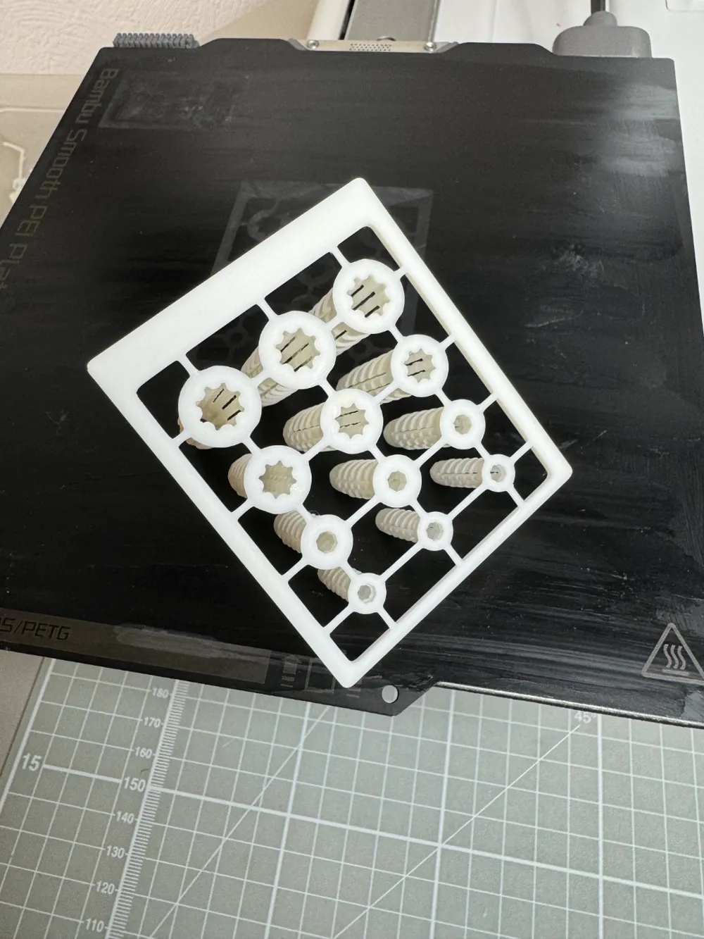 Wall plugs (Rawl plug) kit card - My contribution to the Bambu Lab ...