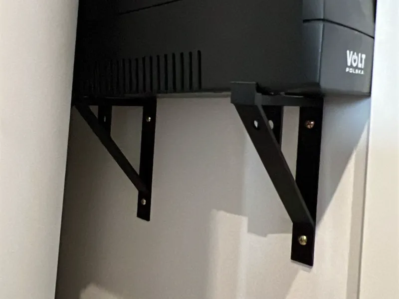 UPS mount (volt)