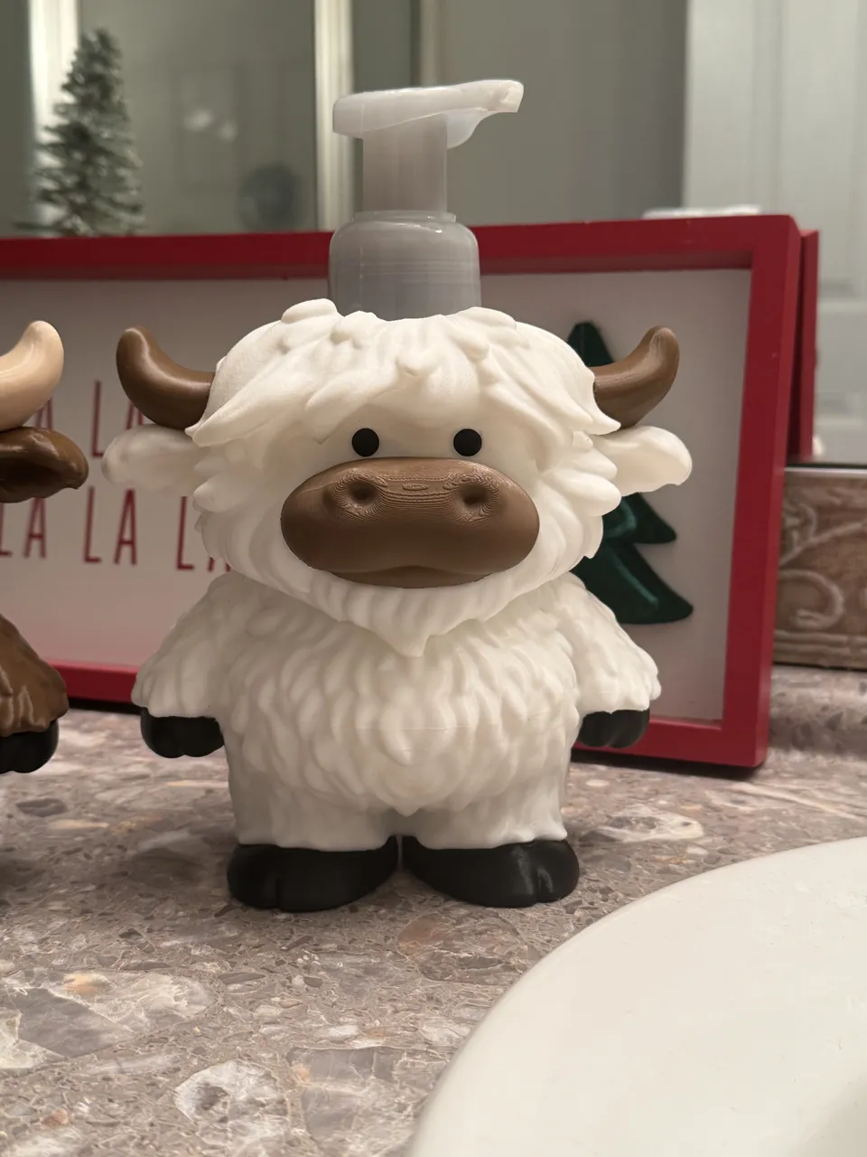 AMS/MULTIPART HIGHLAND COW-BATH AND BODYWORKS view 4